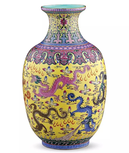 粉彩九龙瓶  清  光绪